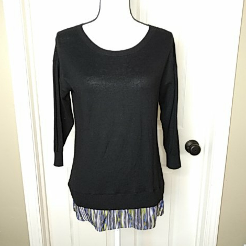 NYgard Black Light Weight Knit Top Stripe Hem M